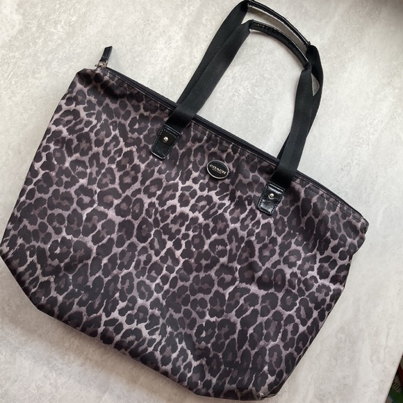 Coach bag - Picture 2 of 3